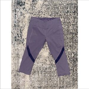 CALIA By Carrie Underwood Cropped Exercise Leggings | Size M Lavender Purple